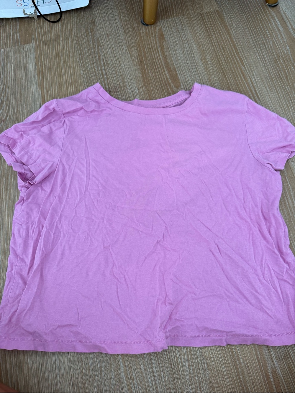 Universal Thread Pink Short Sleeve Crewneck Tee